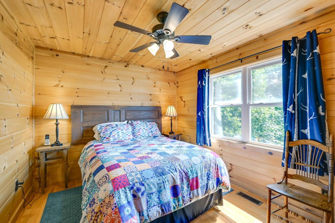 Warm And Cozy Cabin With Deck On Top Of The Blue Ridge Fancy Gap Exterior foto